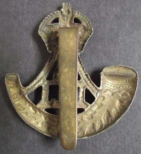 1902 -1919 DURBAN LIGHT INFANTRY CAP BADGE COLIN OWEN # 418