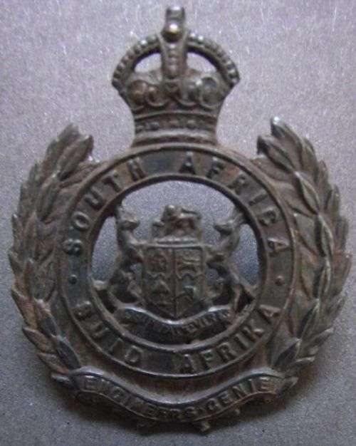 WORLD WAR 2 SAEC SOUTH AFRICAN ENGINEERING CORPS CAP BADGE