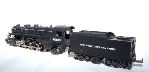 Lima 2-8-2 Steam Locomotive (Powered) - HO #17026