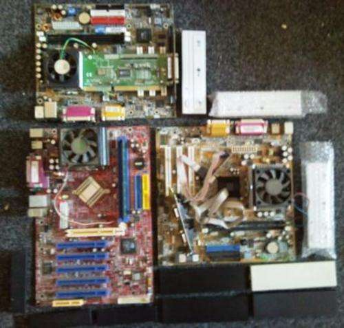 Pent. 2 and Pent 3 motherboards with cpu and memory
