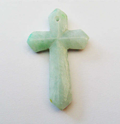 GORGEOUS HAND-CARVED NATURAL BURMESE JADE CROSS