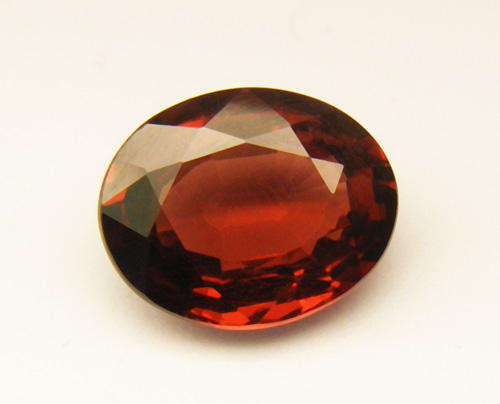 EXQUISITE 2.10CT TOP QUALITY ALMANDINE GARNET