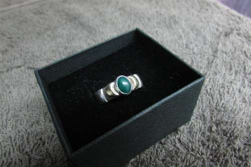 VINTAGE SOLID GOLD AND STERLING SILVER RING SET WITH BEAUTIFUL GEMS