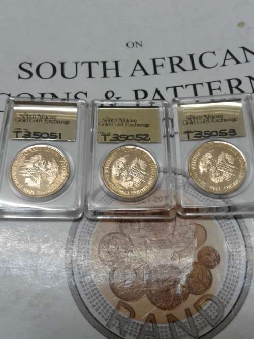 1986 PROOF PROTEA  JOHANNESBURG 100 YEARS 1/10 th FINE GOLD  SERIESBX 3