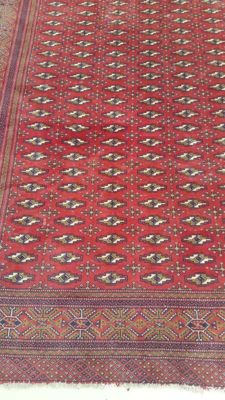 A BEAUTIFUL HAND MADE PERSIAN TABRIZ 3  m x 2.1 m