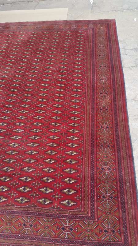 A BEAUTIFUL HAND MADE PERSIAN TABRIZ 3  m x 2.1 m