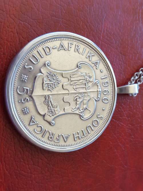 STERLING SILVER BELCHER CHAIN AND  PENDANT COIN. 38 GRAMS