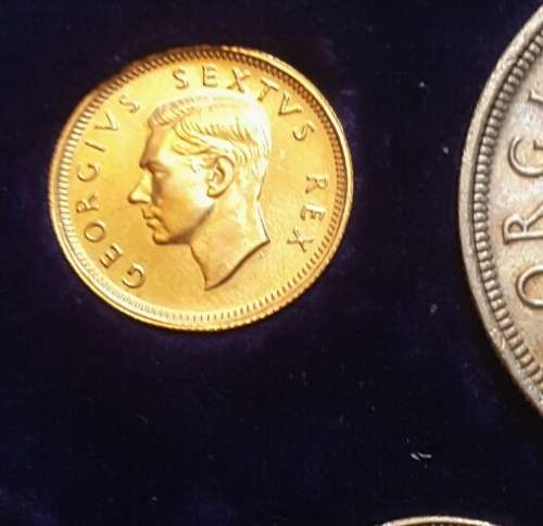 1952 SA UNION LONG PROOF SET WITH GOLD POUND AND HALF POUND