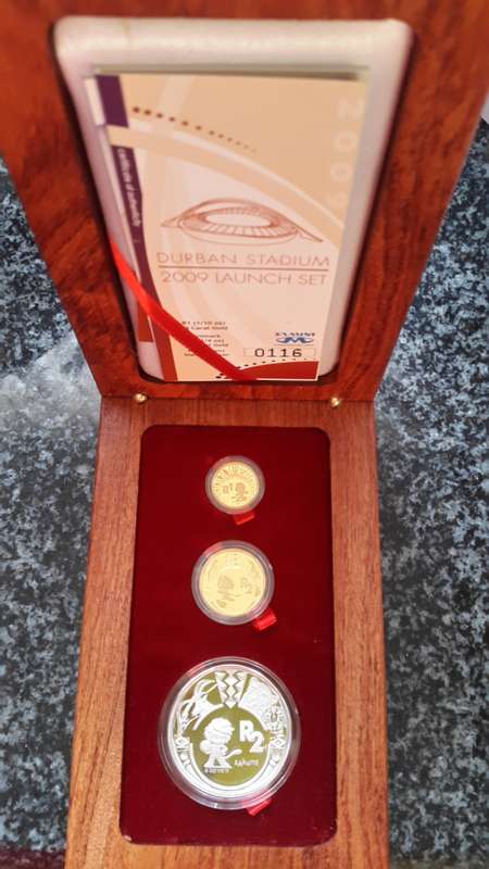 FIFA WORLD CUP... DURBAN STADIUM LAUNCH 2009. 1/4 OZ 24CT,  1/10th OZ 24 CT, 1 OZ R2 STERLING SILVER