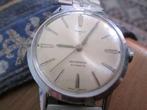 ANTIQUE TIMEX AUTOMATIC, WATERPROOF MEN'S WATCH.