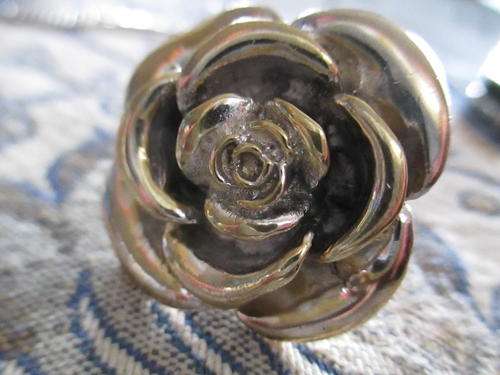 BEAUTIFUL RING FROM WORLD FAMOUS JEWELLER TIFFANY AND CO. 14.4 GRAMS