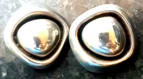 Large solid sterling silver `mabe` earings. Weight 20.6 grams solid sterling