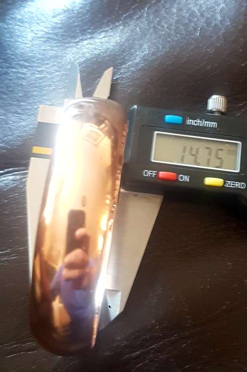 Magnificent rose gold 9 ct dome bangle. Weight 23.4 grams 9 ct. Width 14.75mm