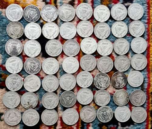 56 x 80 % SA Union tickeys, from 1934 - 1950. Please read description. 63 Grams pure silver