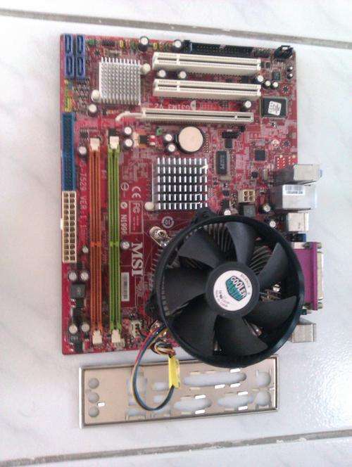 MSI G31M3 V2+ INTEL CELERON 430 1.8GHZ + HUGE COOL MASTER AFTERMARKET CPU FAN.