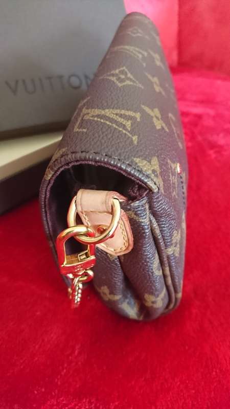 Authentic Louis Vuitton Favorite PM Monogram Bag M40717