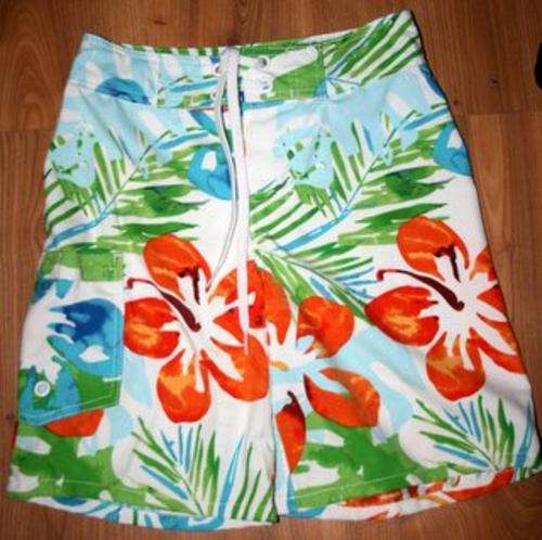 New Wave - Floral Boys Broad Shorts -  size 15 -16 yrs