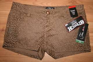 Free2bU - Brown Animal Print Shorts - size 12