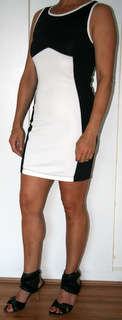 !!!!!SALE    !!!SALE!!   Free2bU - Black and Cream Miracle  Dress - size 8 (32)