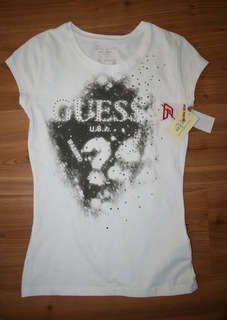 Guess  - White Eternity Tee Shirt - size Small