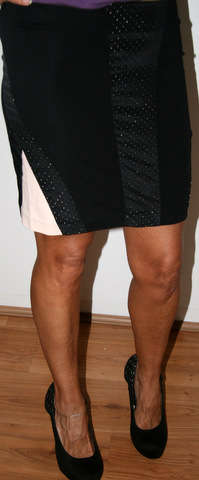 Free2bU - Black  Miniskirt with  Silver beading detail - size 10