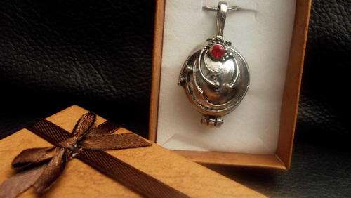 Vampire Diaries Elena Vervain Silver Crystal Charm Pendant Necklace