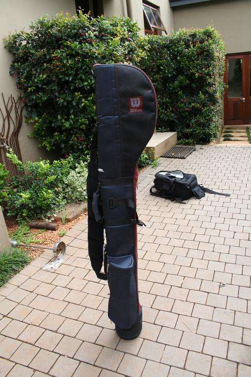 Wilson travelling golf bag - ideal to fly with or for use on Mashie style course