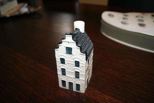 KLM miniture Bols - Brandy - Miniture House collection - contents alas consumed