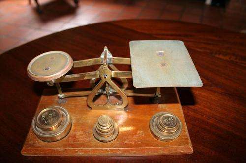 One of the most complete Postal scales I have sold - great selection of weights