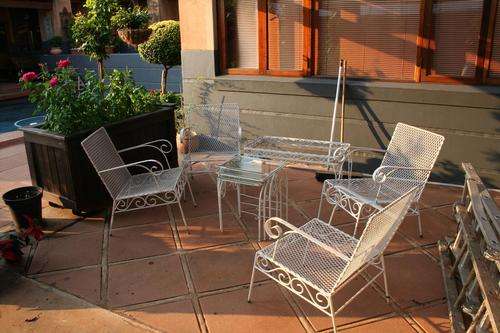 Wrought iron -4 old school chairs - nest of side tables x3  and 1 x coffee table