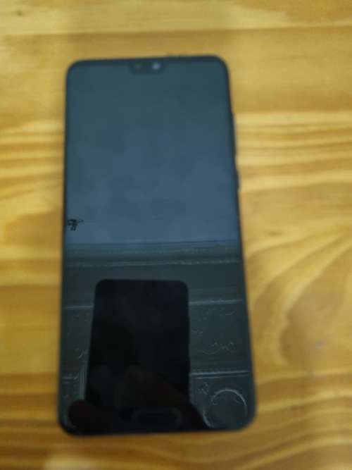 Huawei p20 pro cell phone