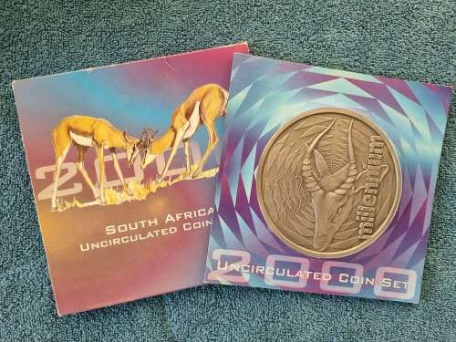 Uncirculated 2000 south african coins in sleeve
