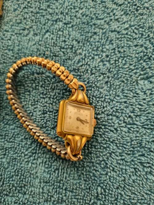 Antique collection of watches