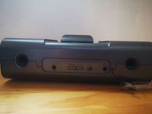 Original ipod classic 120gb with ihome docking station radio