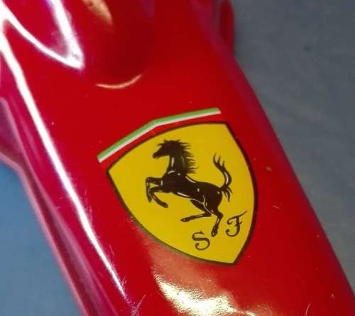 FERRARI OFFICAL LICENSED FOUNTAIN PEN IN TIN - ARTENA