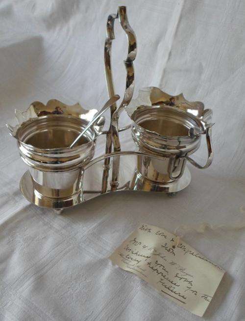 EPNS MILK JUG AND SUGAR BOWL ON STAND - ALSO HALLMARKED SMALL SPOON