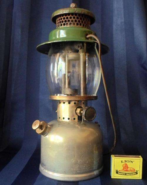 VINTAGE COLEMAN PARAFFIN LANTERN NUMBER 249 - PLEASE READ ABOUT CONDITION - POSTAGE R50