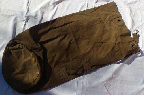 SADF - CANVAS KITBAG - BALSAK - FROM THE 1970'S -  POSTAGE R40