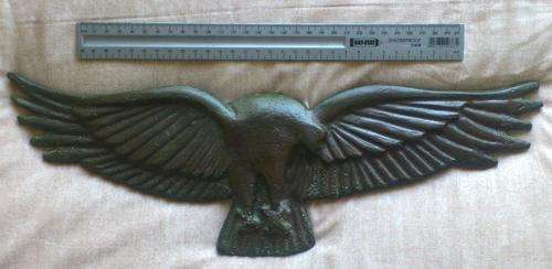 HAND CAST METAL  -  RHODESIAN AIR FORCE EAGLE - POSTAGE R60