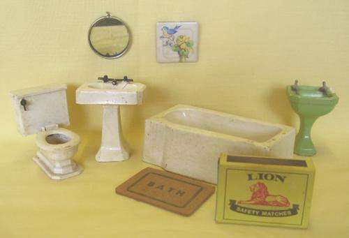 VINTAGE DOLL'S HOUSE FURNITURE - BATHROOM SUITE