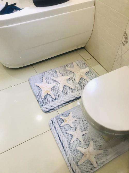 Bathroom mats