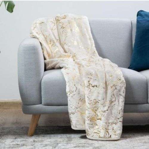 Piere Cardin Winter Throws