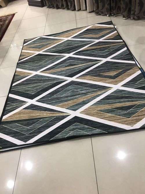 BEAUTIFUL 3D CARPETS !!! A MUST HAVE !!
