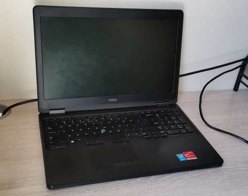Dell Latitude E5550