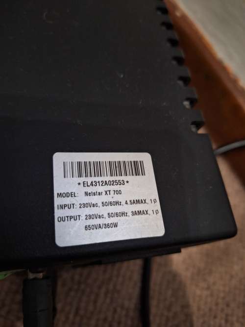 Meissner Netstar XT 700 Uninterrupted Power Supply (UPS) with 3 used batteries