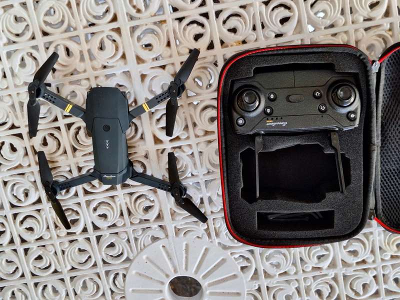 E58 Drone with Camera for Adults/Kids Foldable RC Quadcopter Drone with Full HD Camera, WiFi FPV