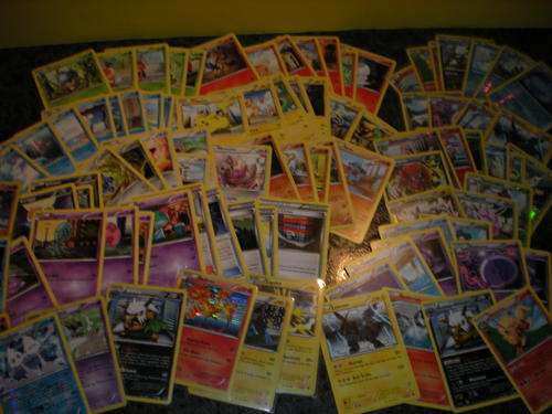 50 CARDS POKEMON B&W NEXT DESTINIES RARE HOLO no duplicates NEW