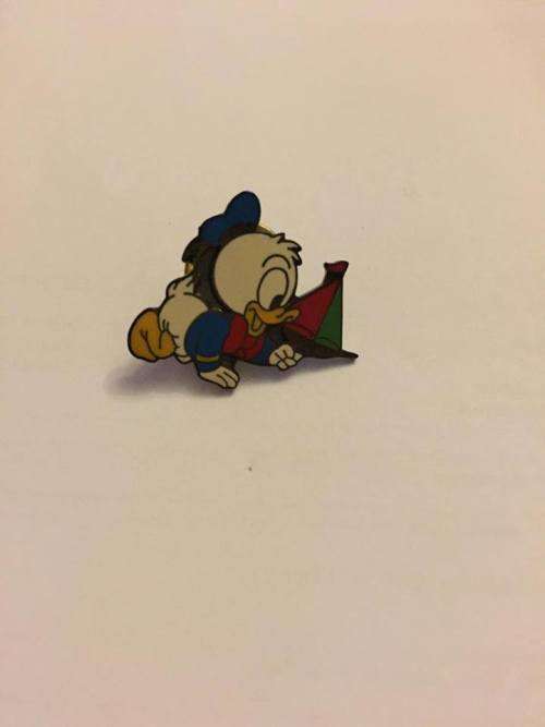 Daffy Duck Lapel Pin
