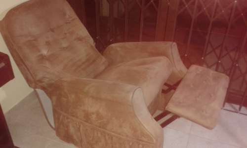 Recliner Chairs x2
