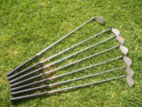 Golf clubs + trolley bag